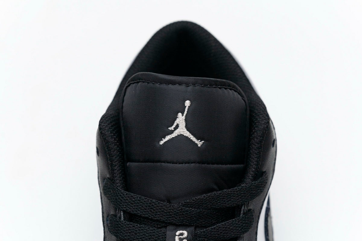 Jordan 1 Low Grey Toe 553558-110