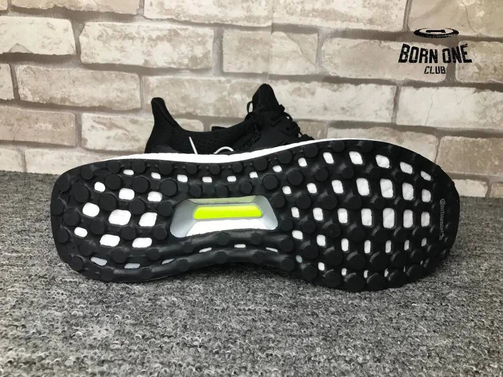 Adidas Ultraboost 1.0 Core Black (1.0) Adidas Ultra Boost 1.0 Core Black (1.0)