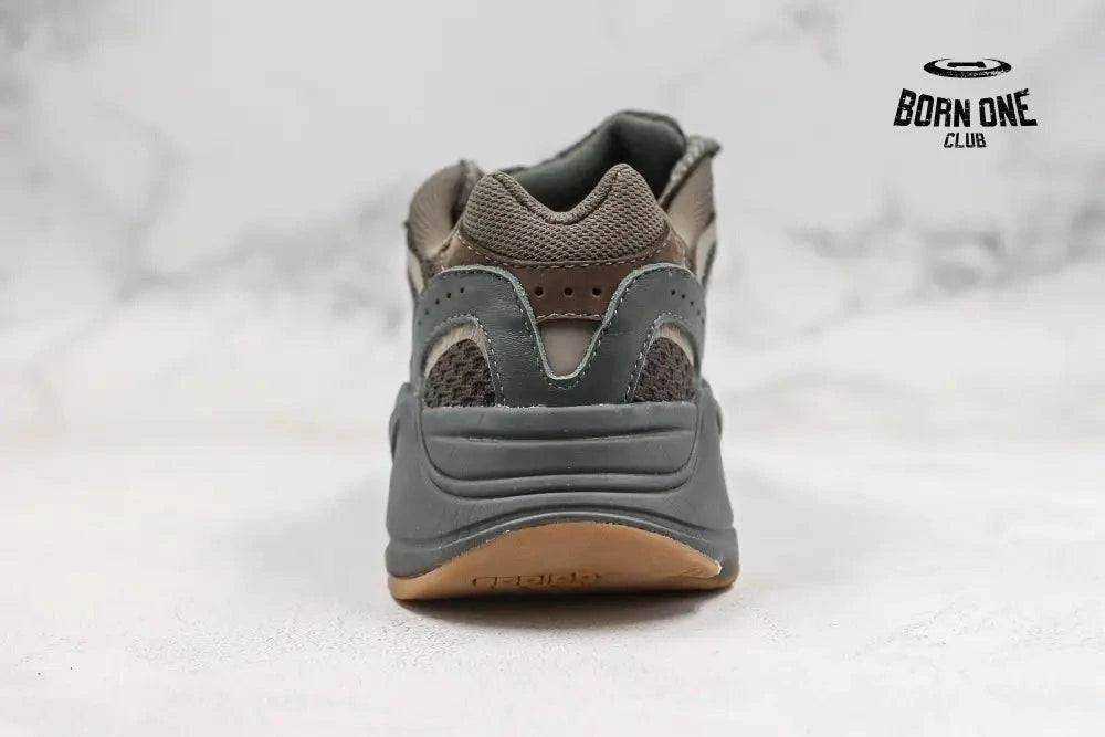 Adidas Yeezy Boost 700 V2 Geode Adidas Yeezy Boost 700 V2 Geode