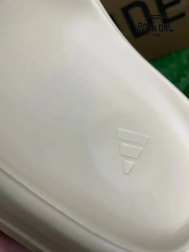 Adidas Yeezy Slide Bone (Pronta Entrega) 40 Adidas Yeezy Slide Bone