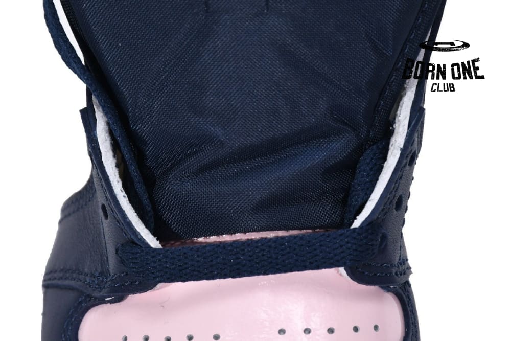 Air Jordan 1 Retro High OG Atmosphere DD9335-641