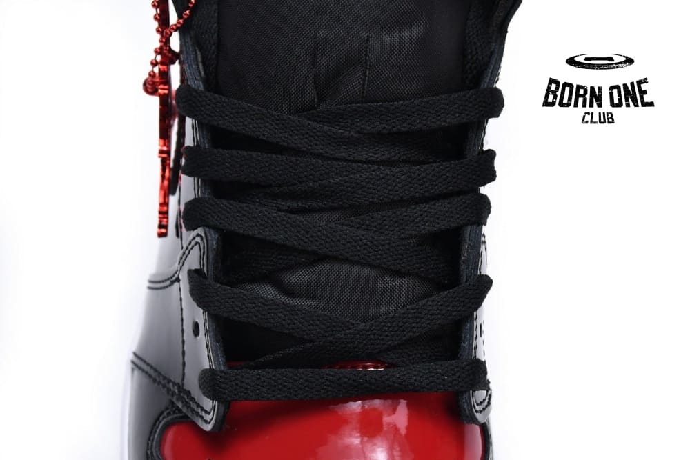 Air Jordan 1 Retro High OG Bred Patent 555088-063