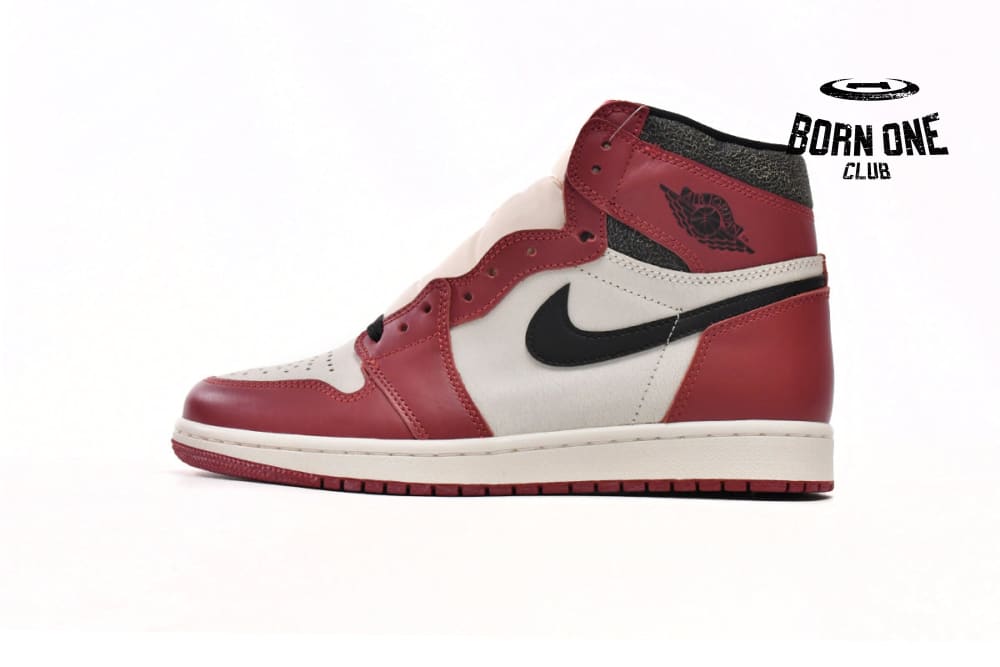 Air Jordan 1 Retro High OG Chicago Lost and Found DZ5485-612