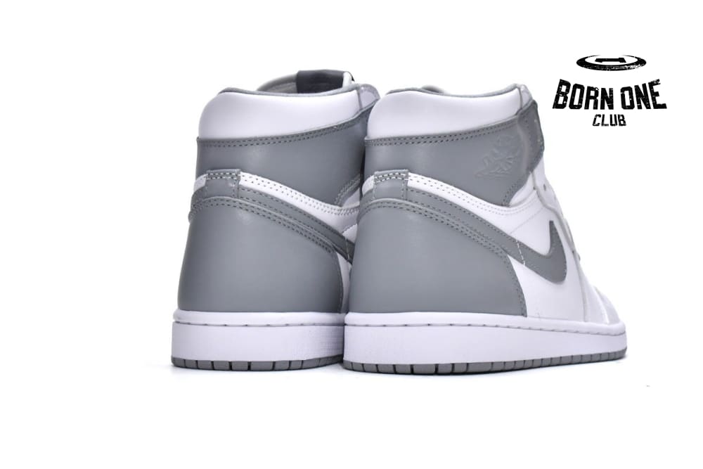 Air Jordan 1 Retro High OG Stealth 555088-037