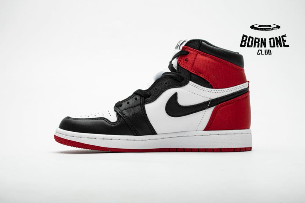 Air Jordan 1 Retro High Satin Black Toe CD0461-016