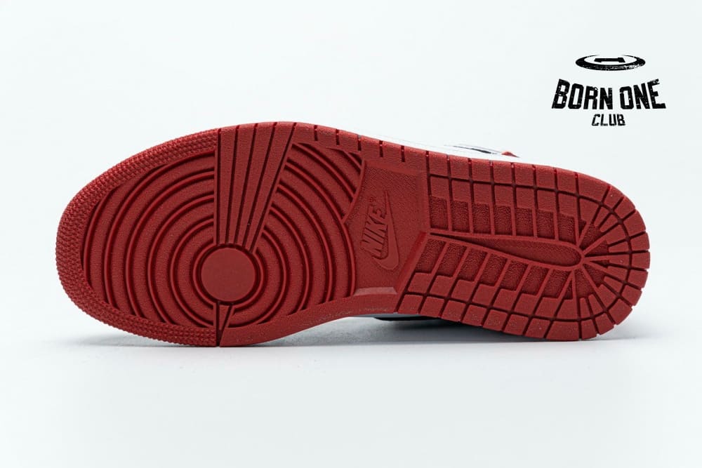 Air Jordan 1 Retro High Satin Black Toe CD0461-016