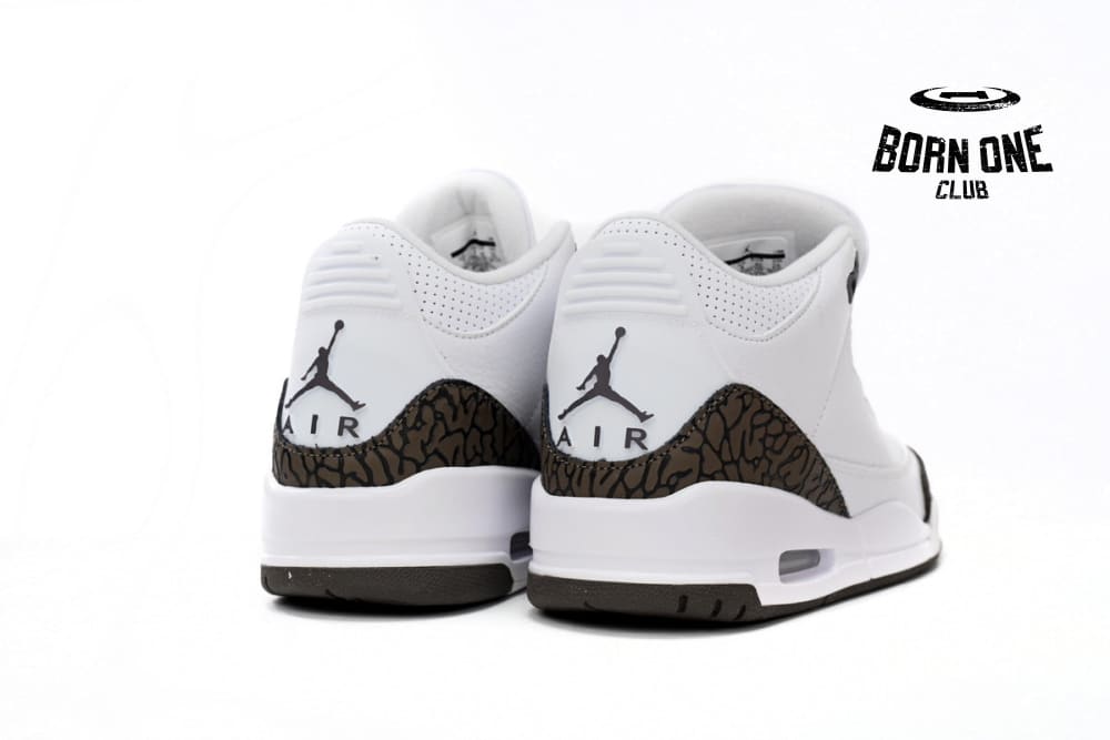 Air Jordan 3 “Mocha” 136064-122