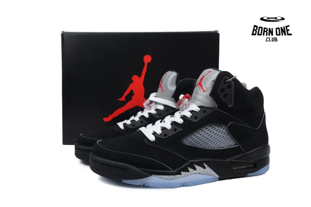 Air Jordan 5“Black Metallic Reimagined’ HF3975-001