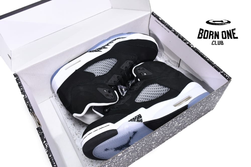 Air Jordan 5 Retro Moonlight CT4838-011