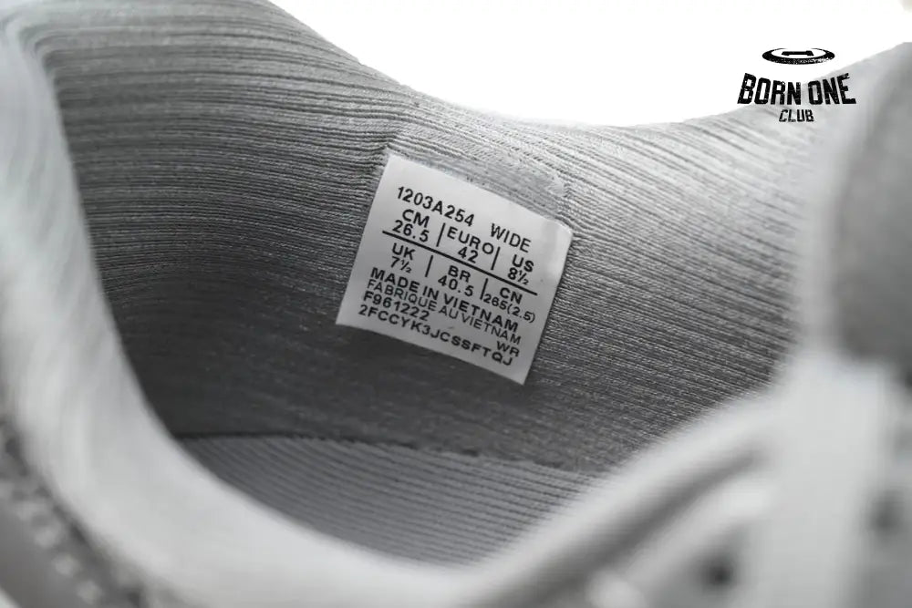Asics Gel 1090 V2 ’Clay Grey Silver’
