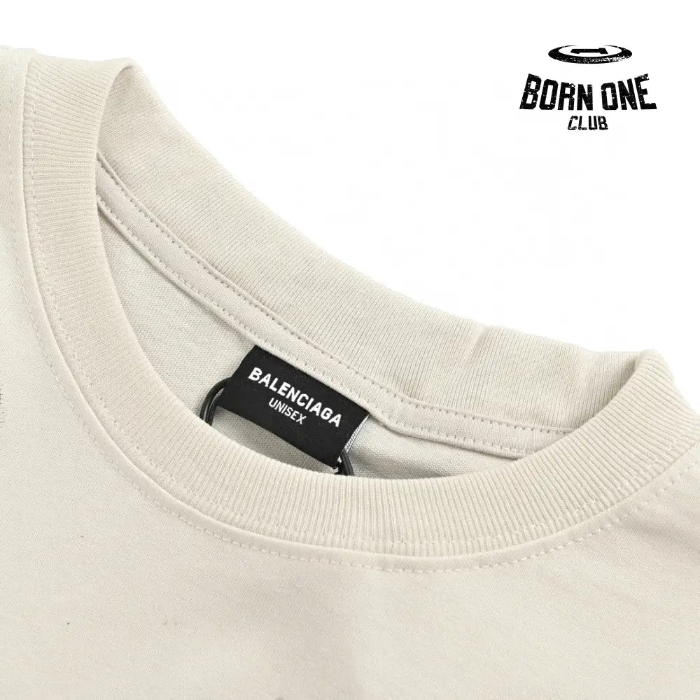 Balenciaga Beige T-Shirt with Abstract Graphic Camiseta T-shirt