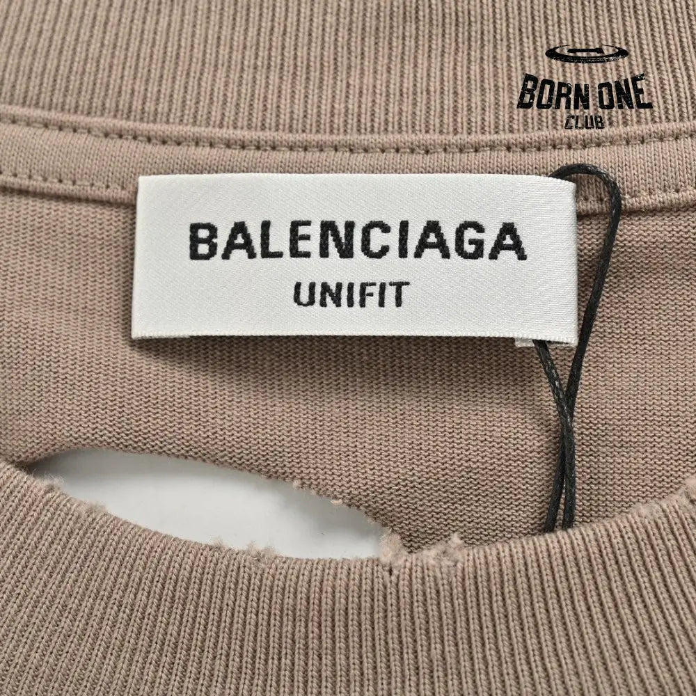 Balenciaga Distressed Logo T-Shirt Camiseta T-shirt