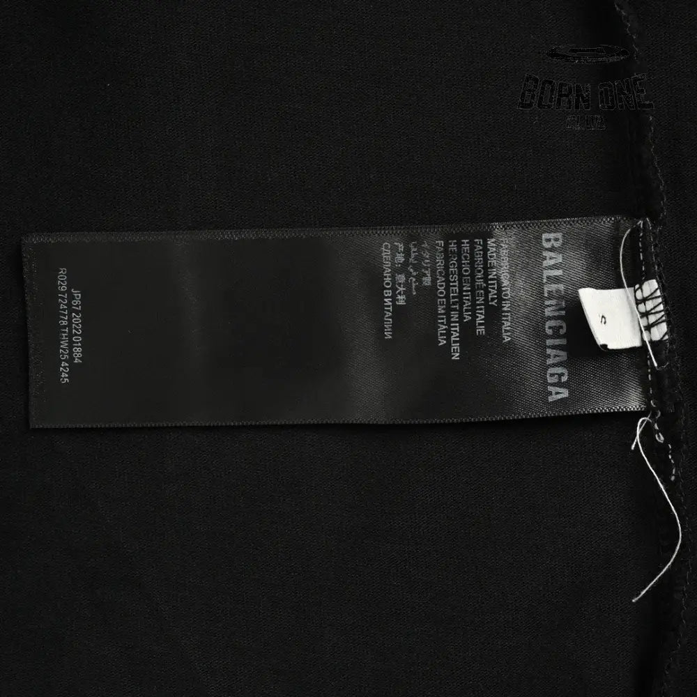 Balenciaga Distressed Logo T-Shirt in Black Camiseta T-shirt
