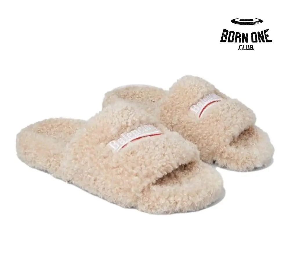 Balenciaga Furry Slide Beige
