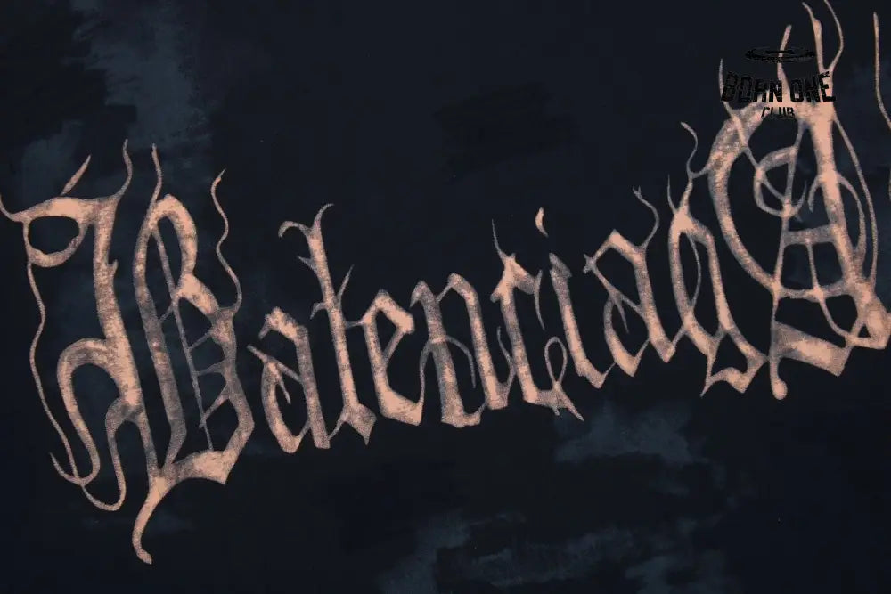 Balenciaga Gothic Logo T-Shirt Camiseta T-shirt