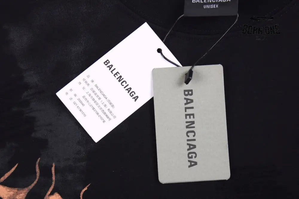 Balenciaga Gothic Logo T-Shirt Camiseta T-shirt