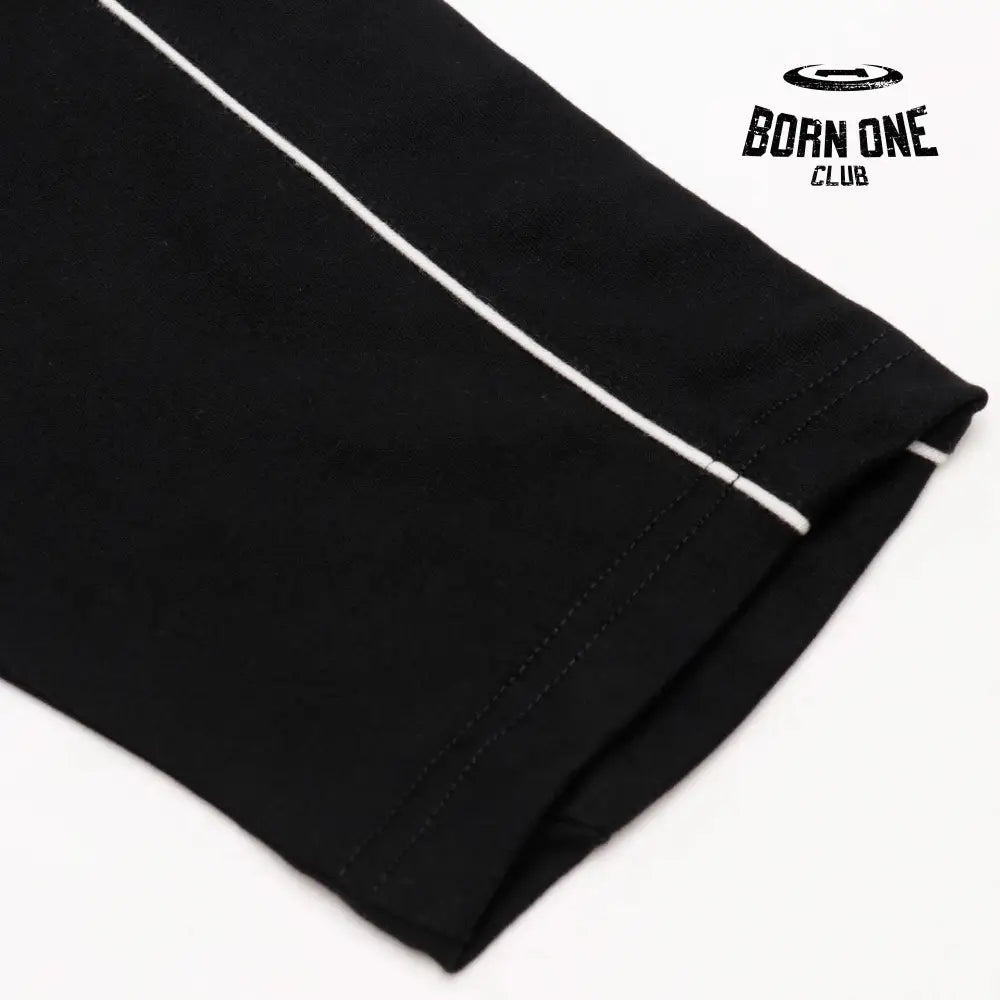Balenciaga Paris Soccer Long Sleeve Oversized T-Shirt in Black Camiseta