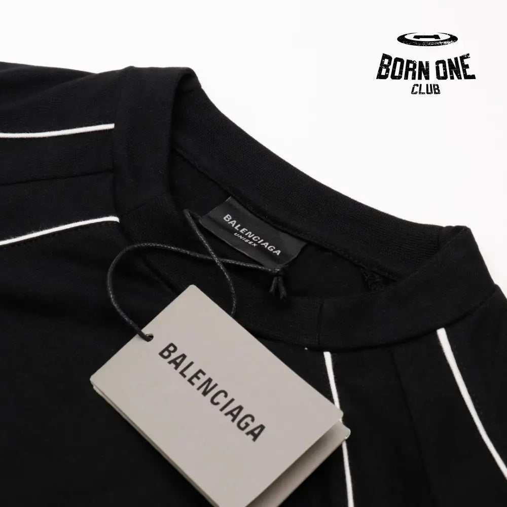 Balenciaga Paris Soccer Long Sleeve Oversized T-Shirt in Black Camiseta
