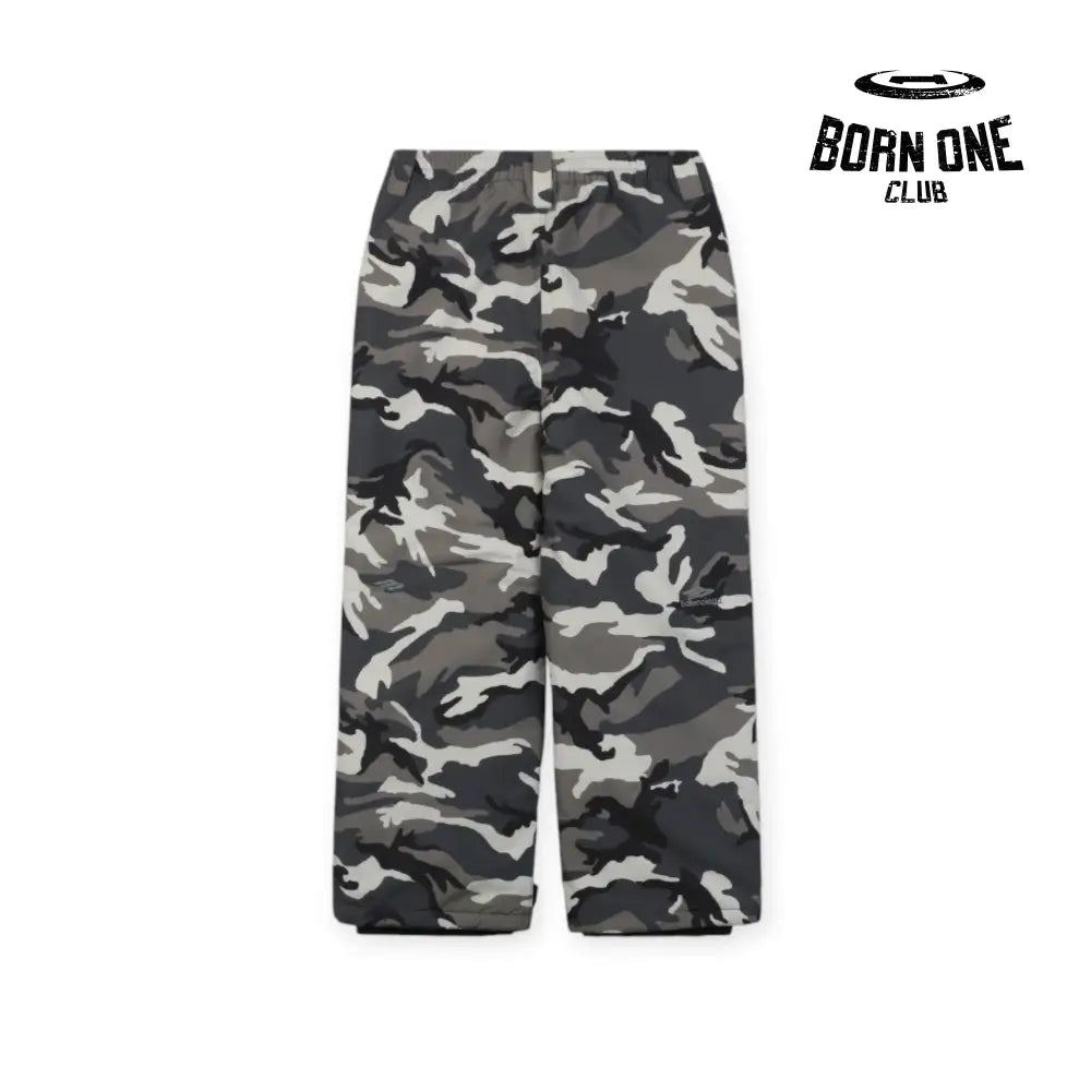 Balenciaga Ski Straight Pants in Grey Camo Calça