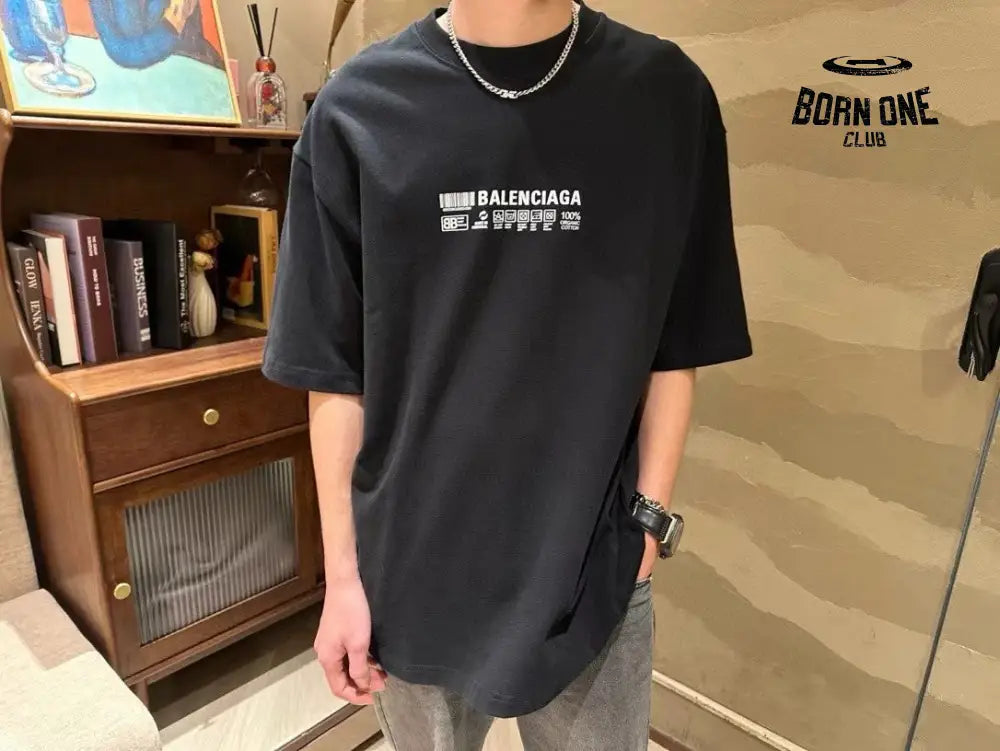 Balenciaga T-Shirt - Barcode Graphic Camiseta T-shirt