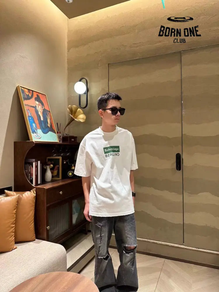 Balenciaga T-Shirt - Berlin Graphic Camiseta T-shirt