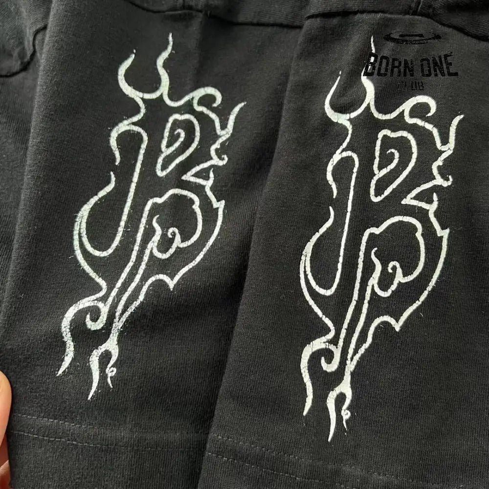 Balenciaga T-shirt with Gothic Flame Logo Camiseta T-shirt