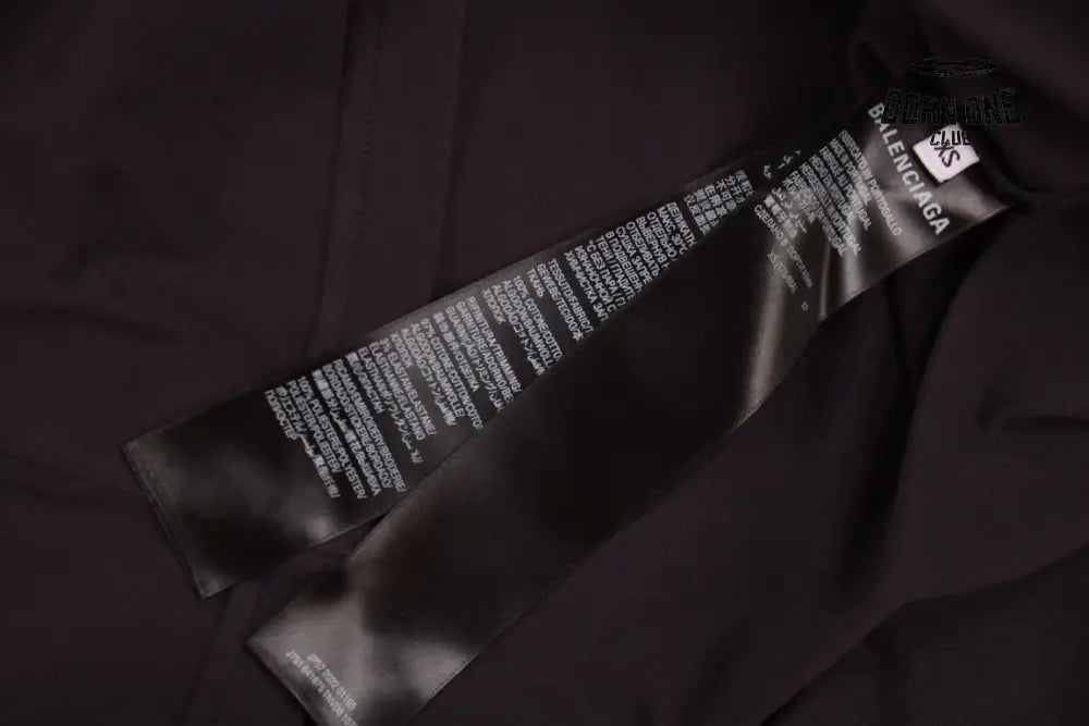 Balenciaga T-Shirt with XXXL Logo Camiseta T-shirt