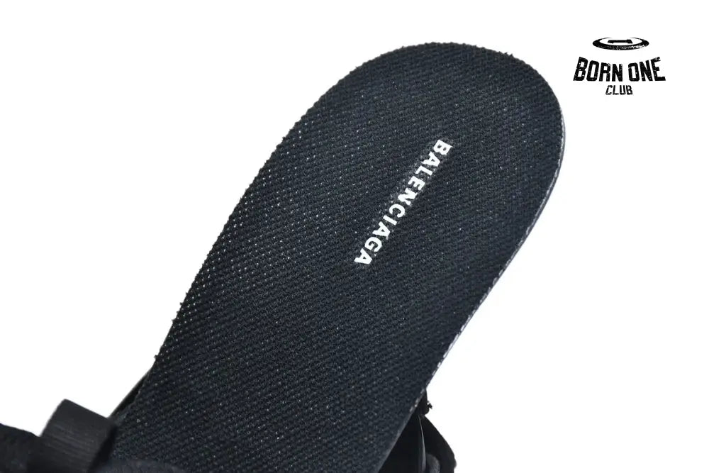 Balenciaga Track Black