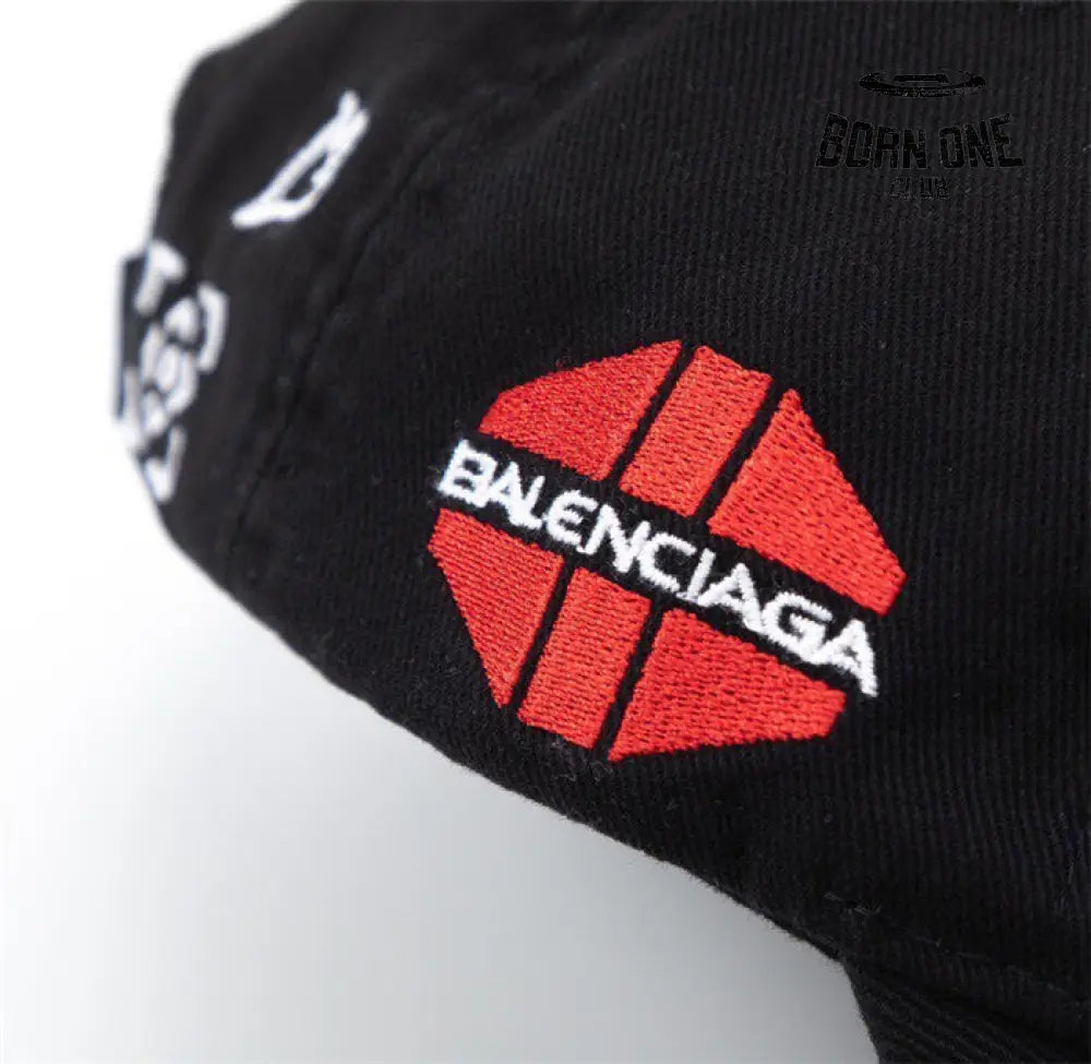 Boné Balenciaga Extreme Paris Cap in Black Ajustável