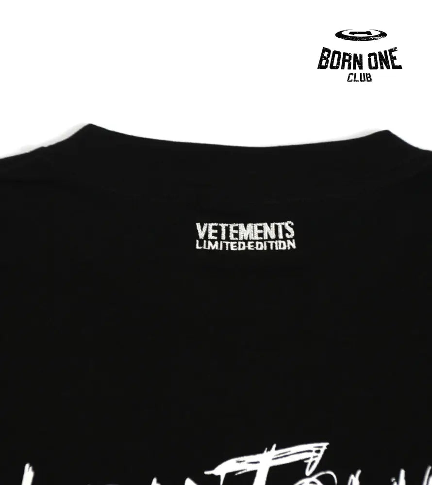Camiseta Vetements ’World Tour’
