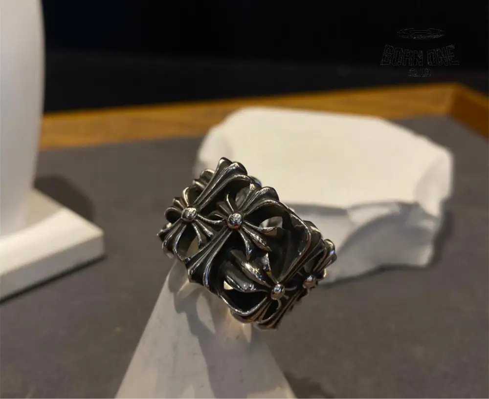 CHROME HEARTS Cemetery Square Ring Anel Prata 925