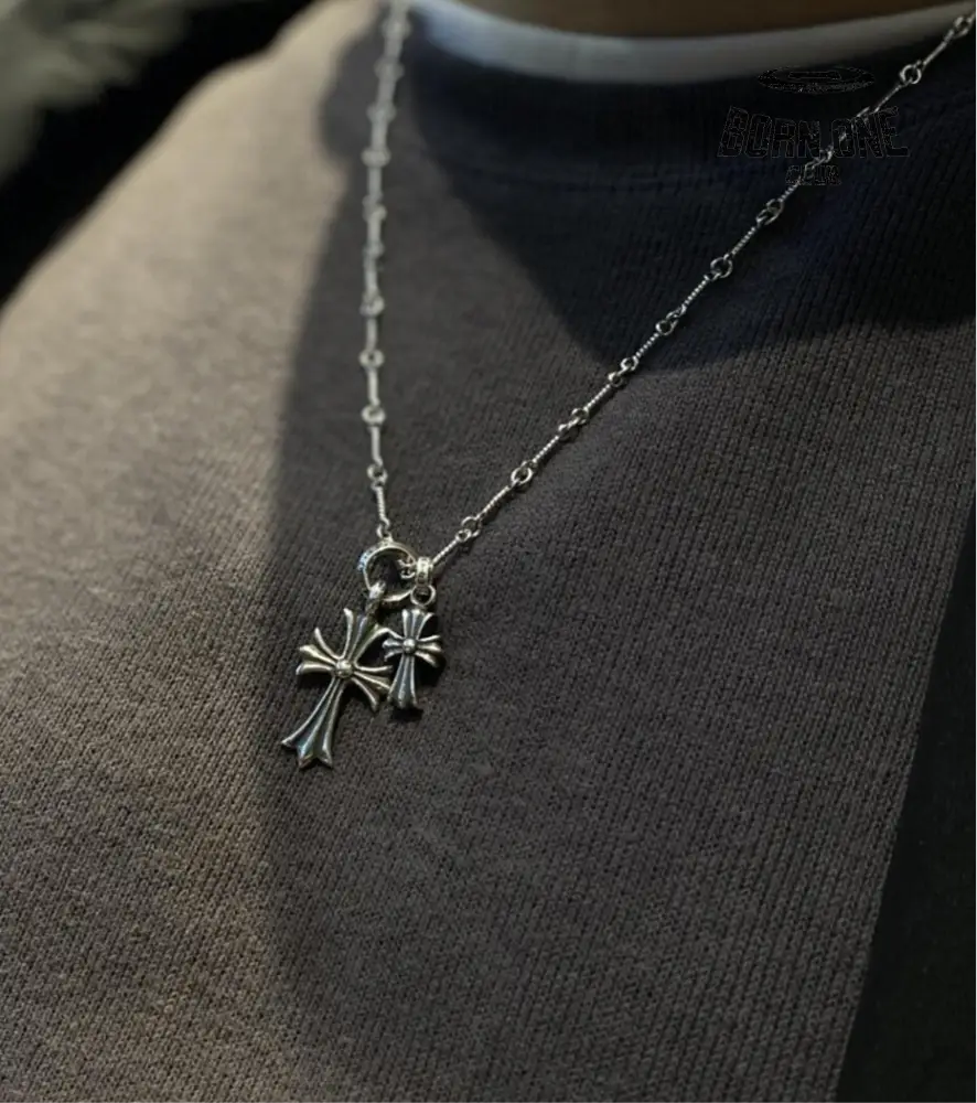 CHROME HEARTS Tiny Cross & Babyfat Necklace (with Twist Chain) Prata 925