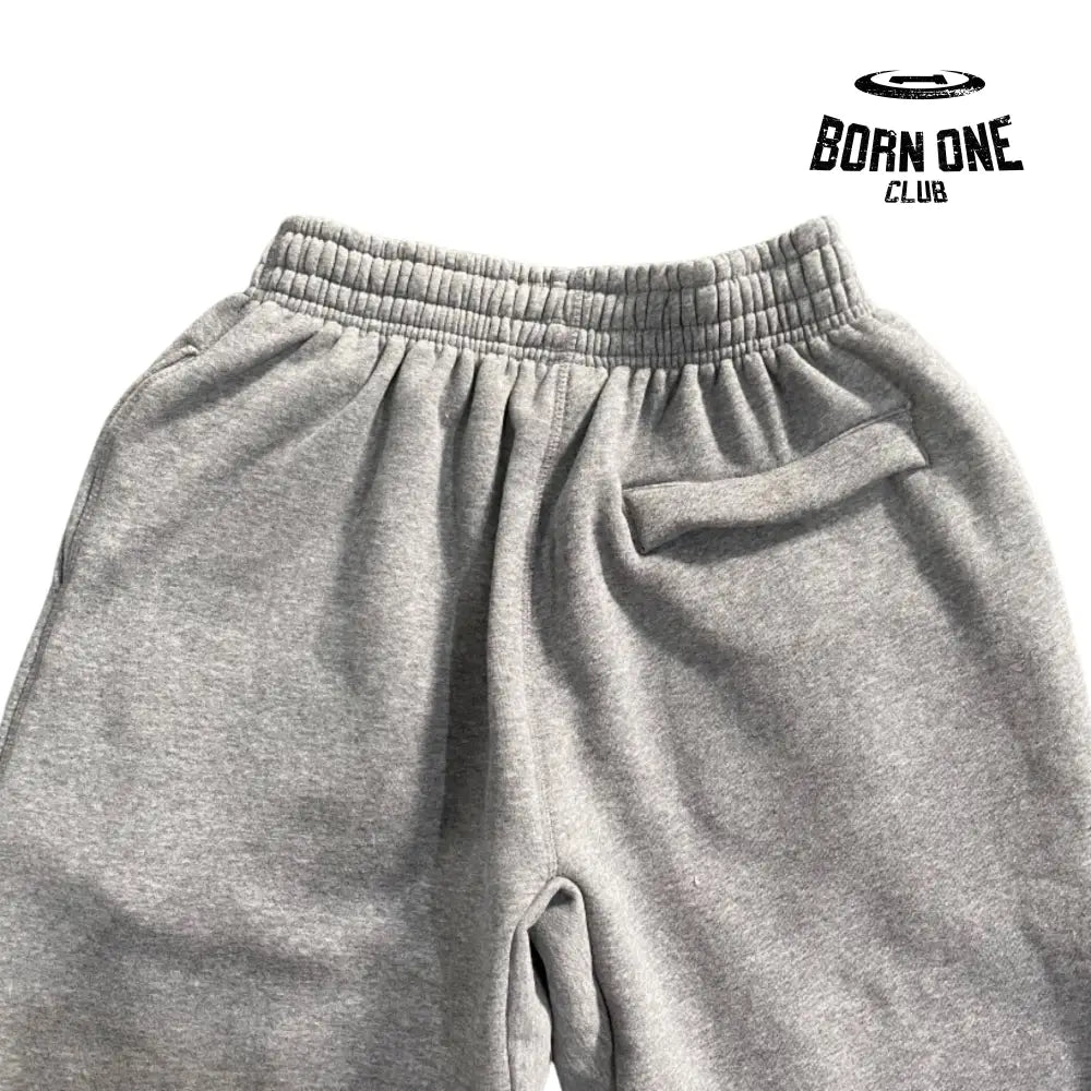 Conjunto Corteiz Rule the World Grey Suit