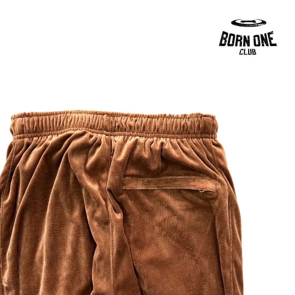 Conjunto Corteiz Velor Track Set Brown
