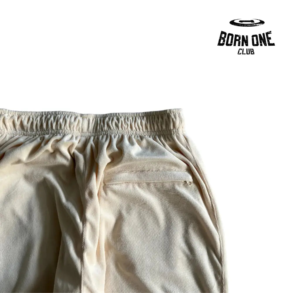 Conjunto Corteiz Velor Track Set Cream