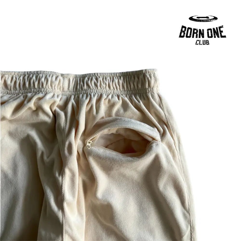 Conjunto Corteiz Velor Track Set Cream