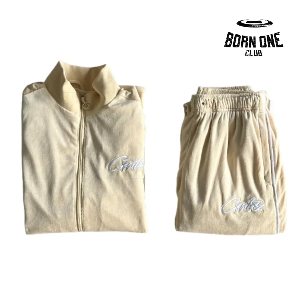 Conjunto Corteiz Velor Track Set Cream