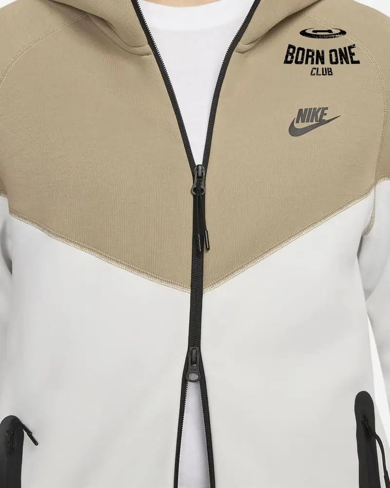 Conjunto Nike Tech Fleece Bege/Branco 2023 (New Season) Jaqueta e Calça