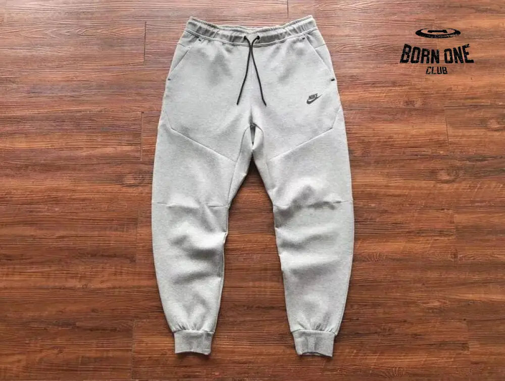 Conjunto Nike Tech Fleece Cinza Jaqueta e Calça