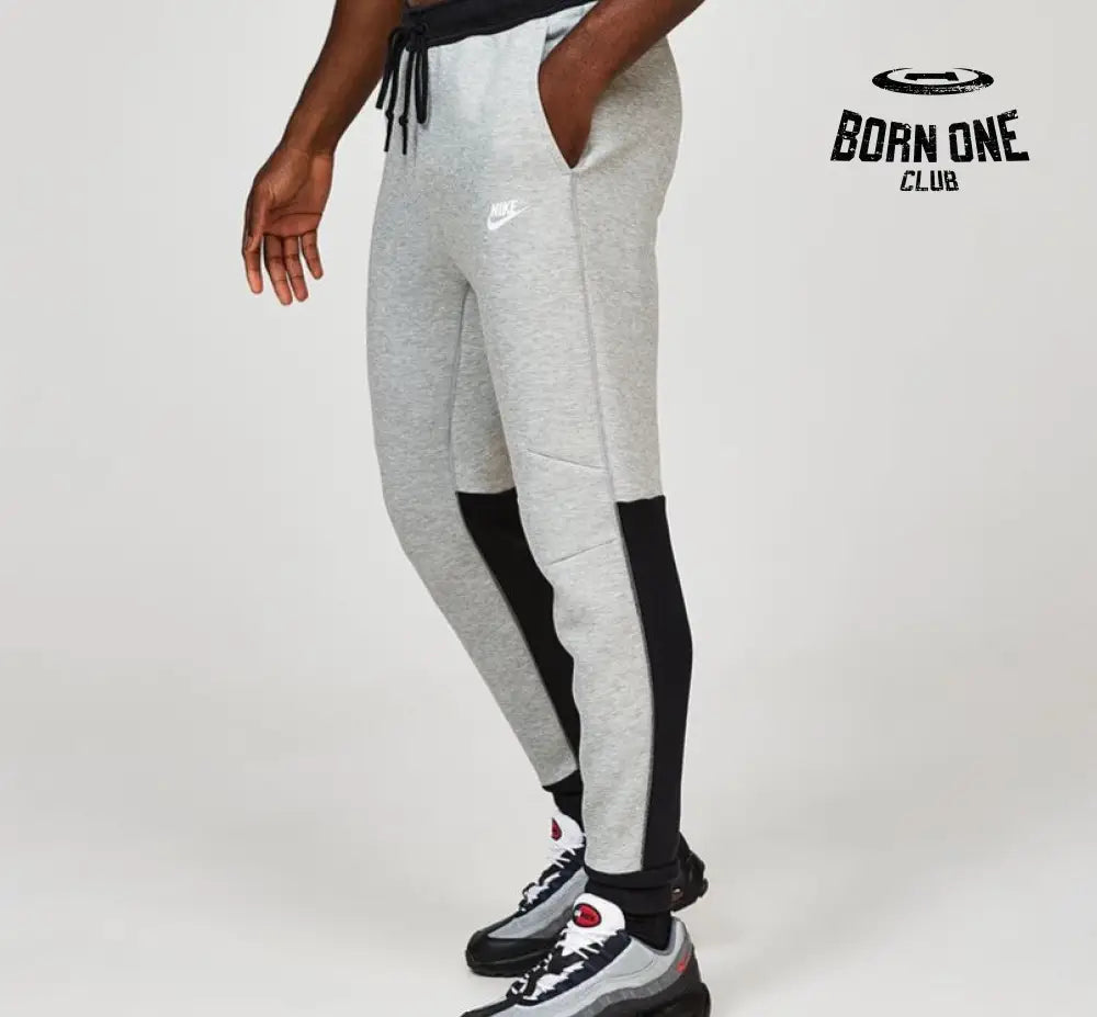 Conjunto Nike Tech Fleece Cinza/Preto 2023 (New Season) Jaqueta e Calça