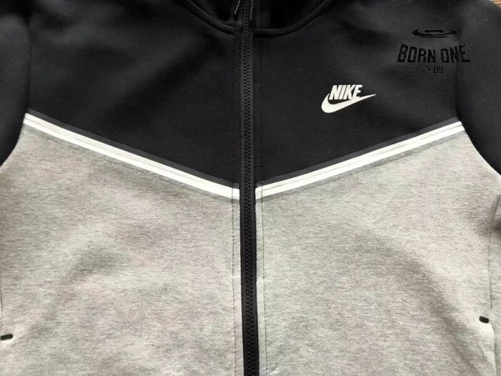 Conjunto Nike Tech Fleece Preto e Cinza Jaqueta e Calça