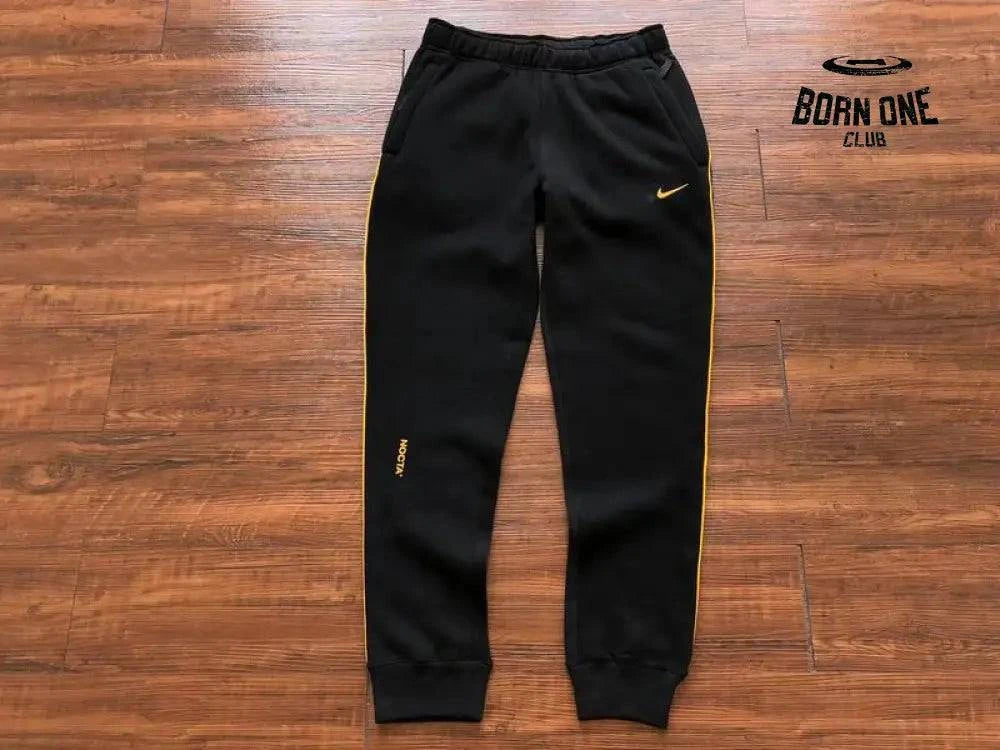 Conjunto Nike x NOCTA Preto Jaqueta e Calça