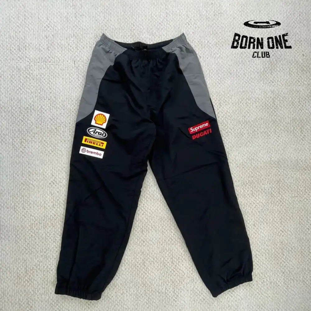 Conjunto Supreme x Ducati Set Jaqueta e Calça