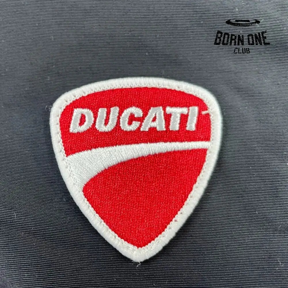 Conjunto Supreme x Ducati Set Jaqueta e Calça