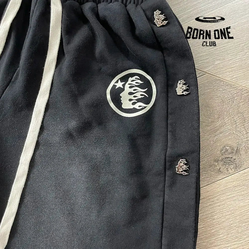 Hellstar Shorts Bermuda