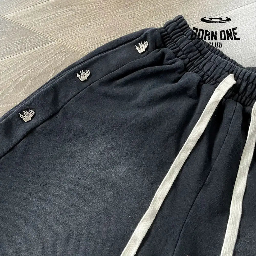 Hellstar Shorts Bermuda