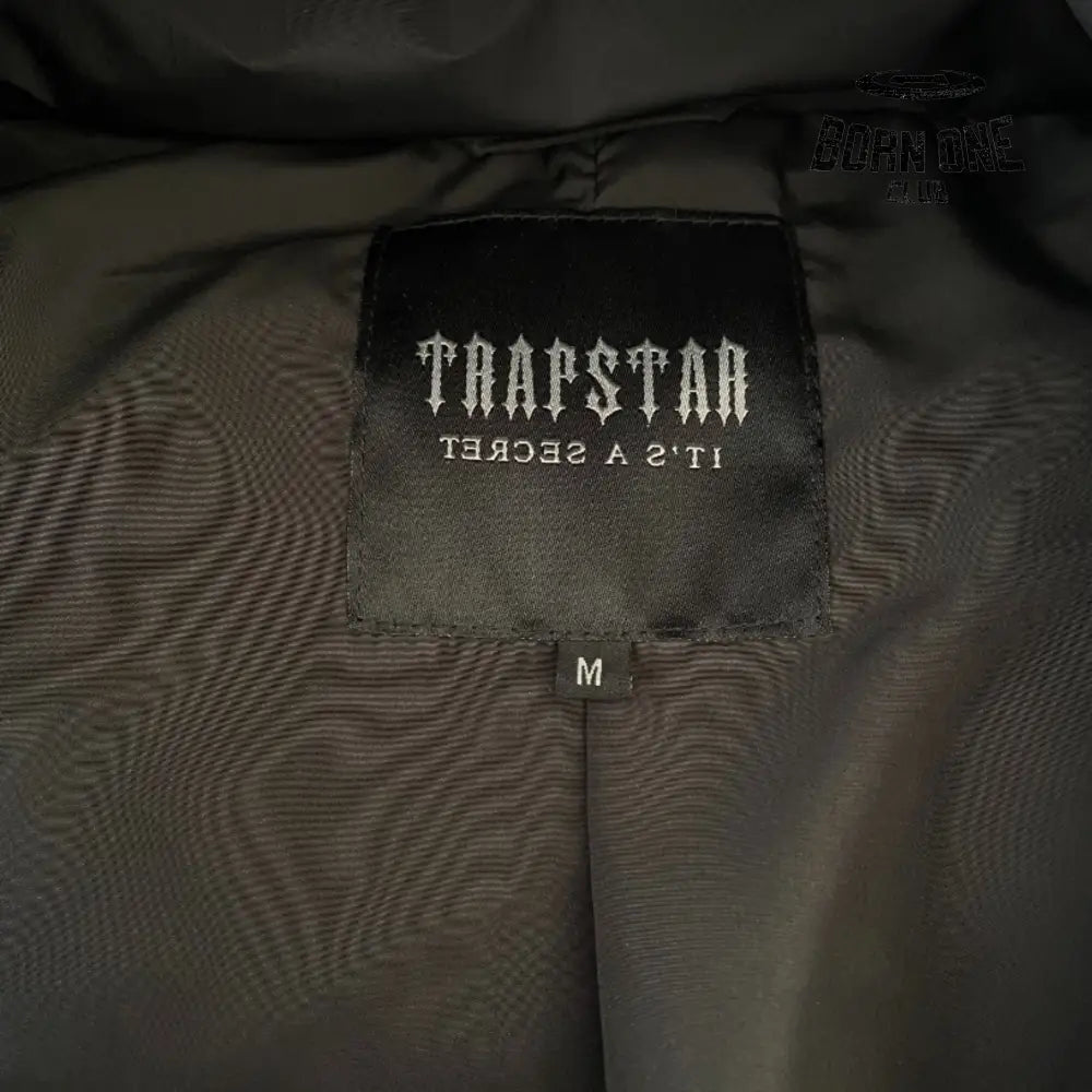 Jaqueta Trapstar Black Irongate Detachable Hood