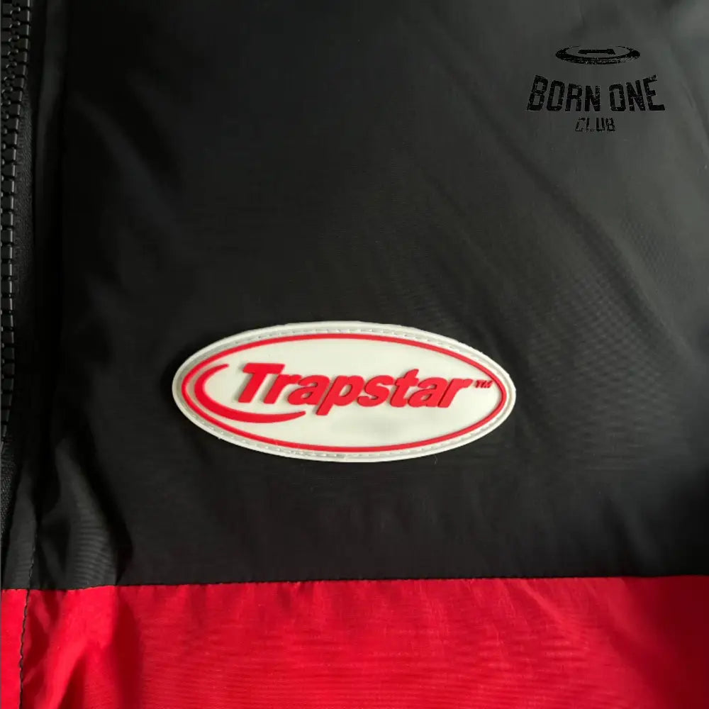 Jaqueta Trapstar Hyperdrive Puffer Black/Red & White