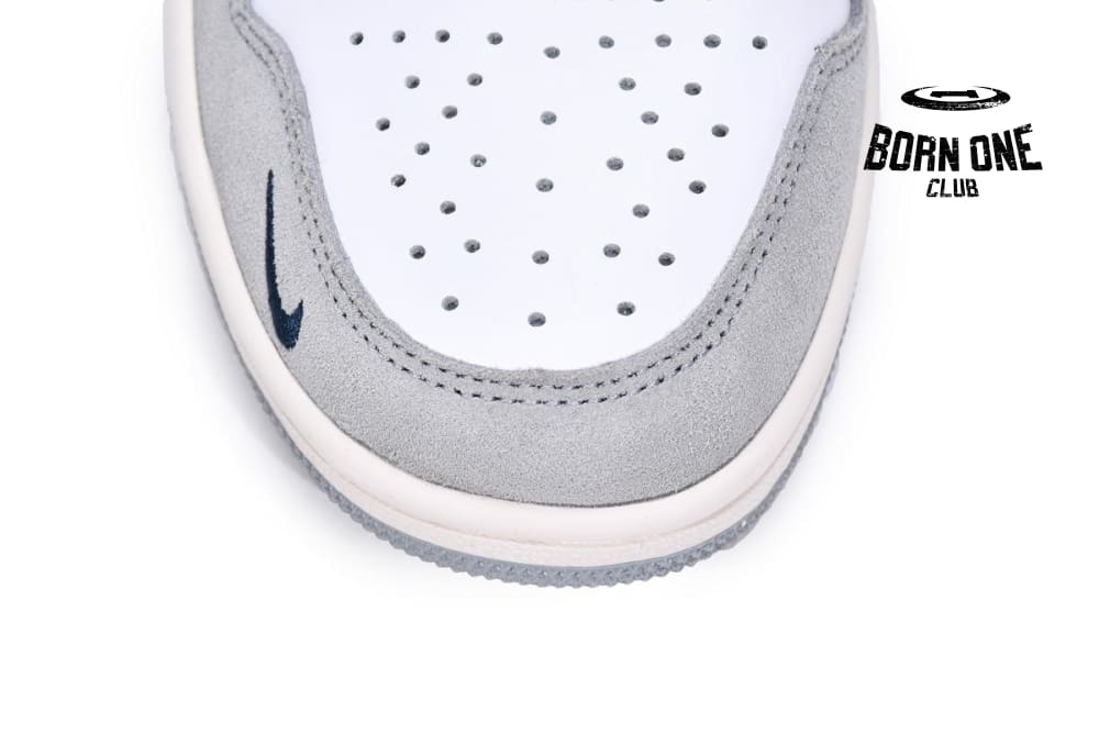 Jordan 1 Retro High Switch Light Smoke CW6576-100