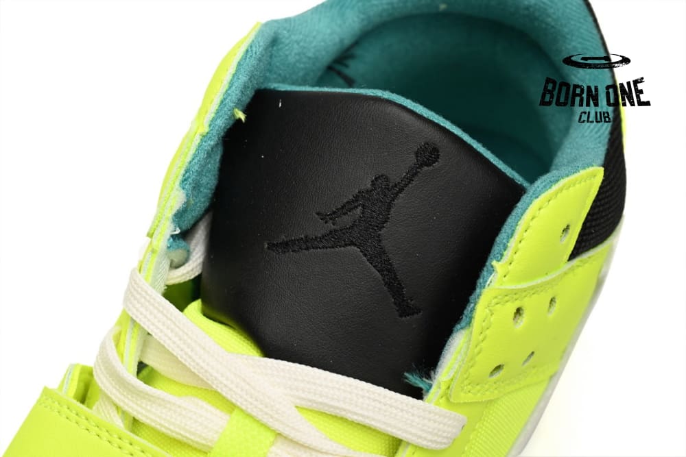Jordan Jumpman Jack TR Travis Scott Fluorescent Green FZ8117-309